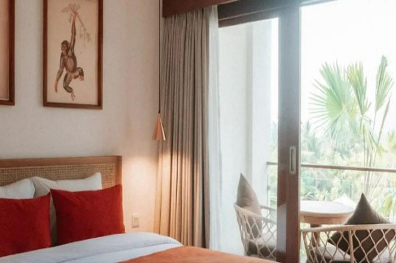 Porter Hotel - Surf & Yoga Retreat Kuta  Buitenkant foto