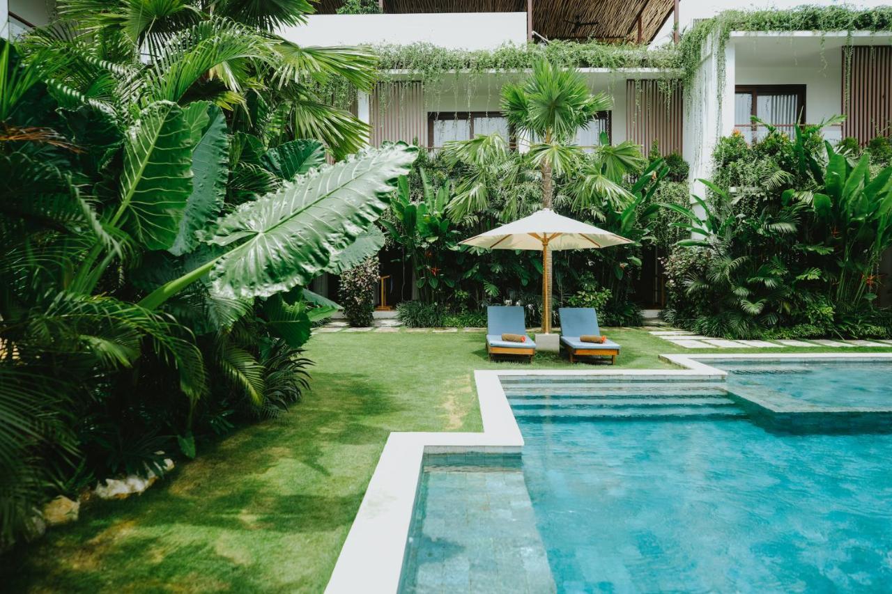 Porter Hotel - Surf & Yoga Retreat Kuta  Buitenkant foto